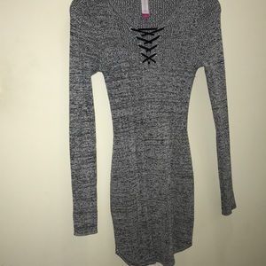 Ribbed gray dress